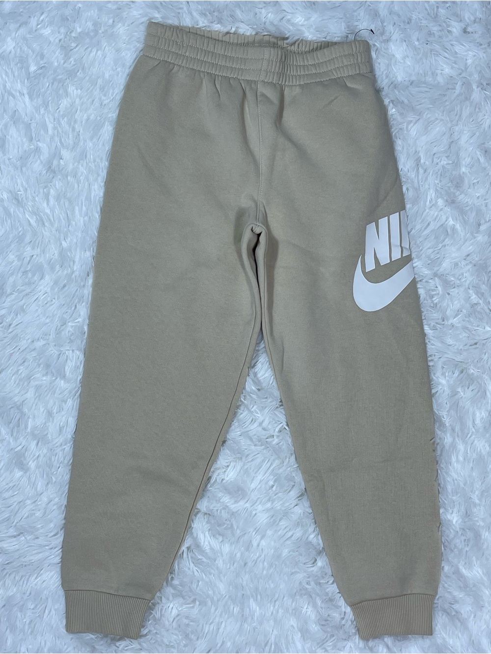 Nike Kids Beige Jogger Sweatpants with White Swoosh Size 6/7Y NWOT